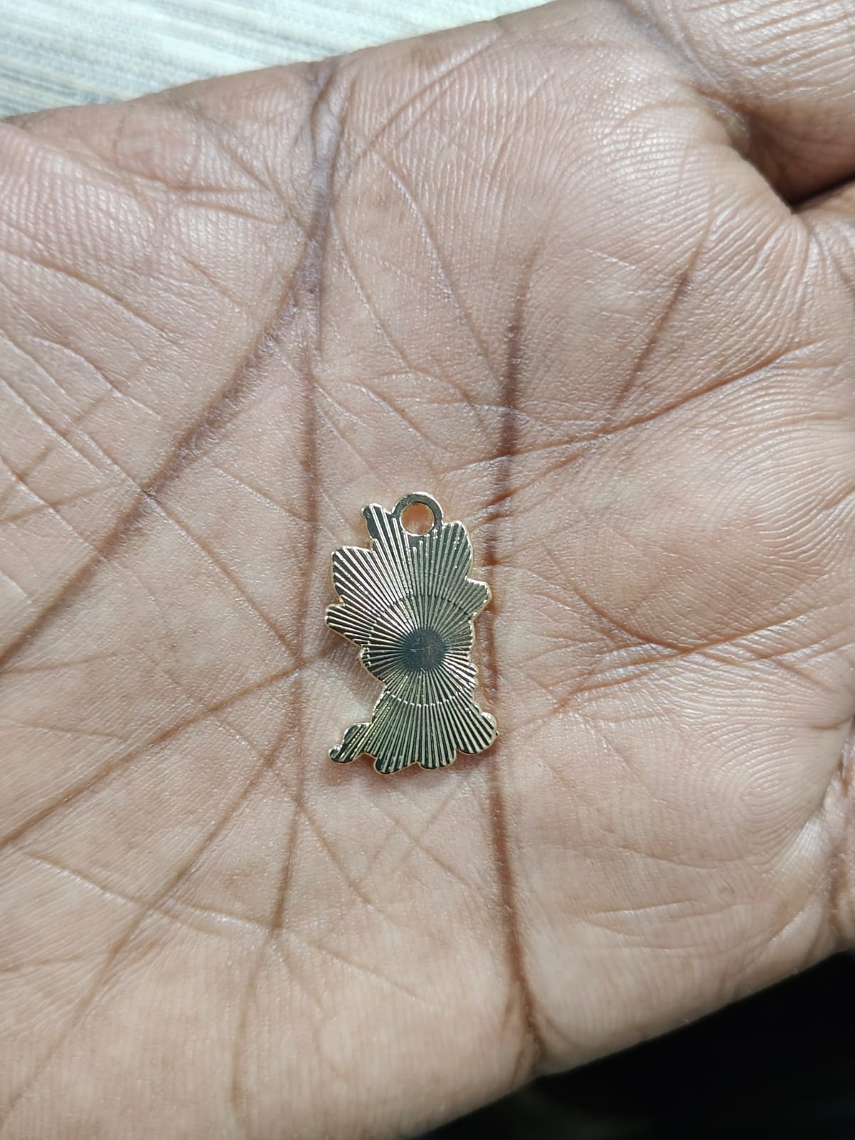 NAGNESHI White Cat Enamel Charms with Pink Bow - Gold-Plated Kitten Pendants for Jewelry Making, DIY Animal Necklaces, Bracelets, and Cute Crafting Supplies