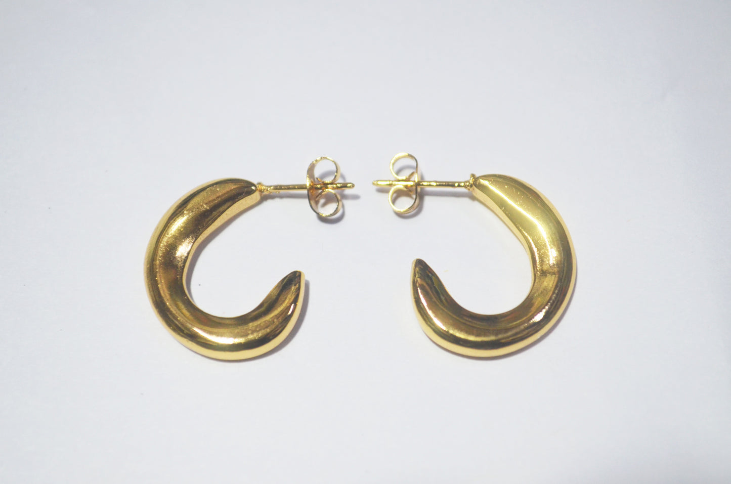 Anti Tarnish Gold-Tone Hook Design Lightweight Earrings