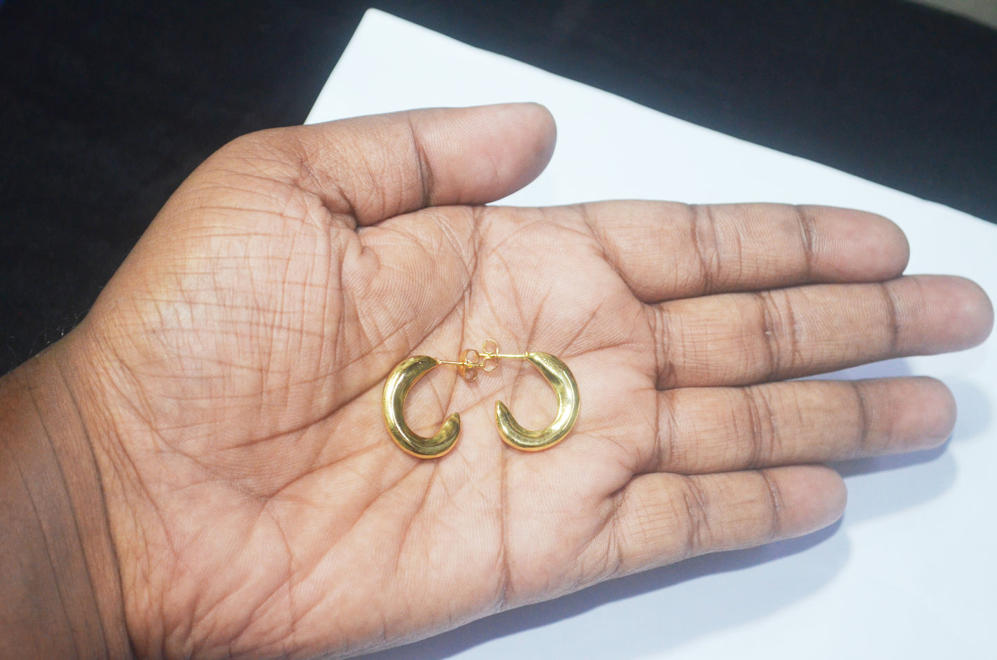 Anti Tarnish Gold-Tone Hook Design Lightweight Earrings