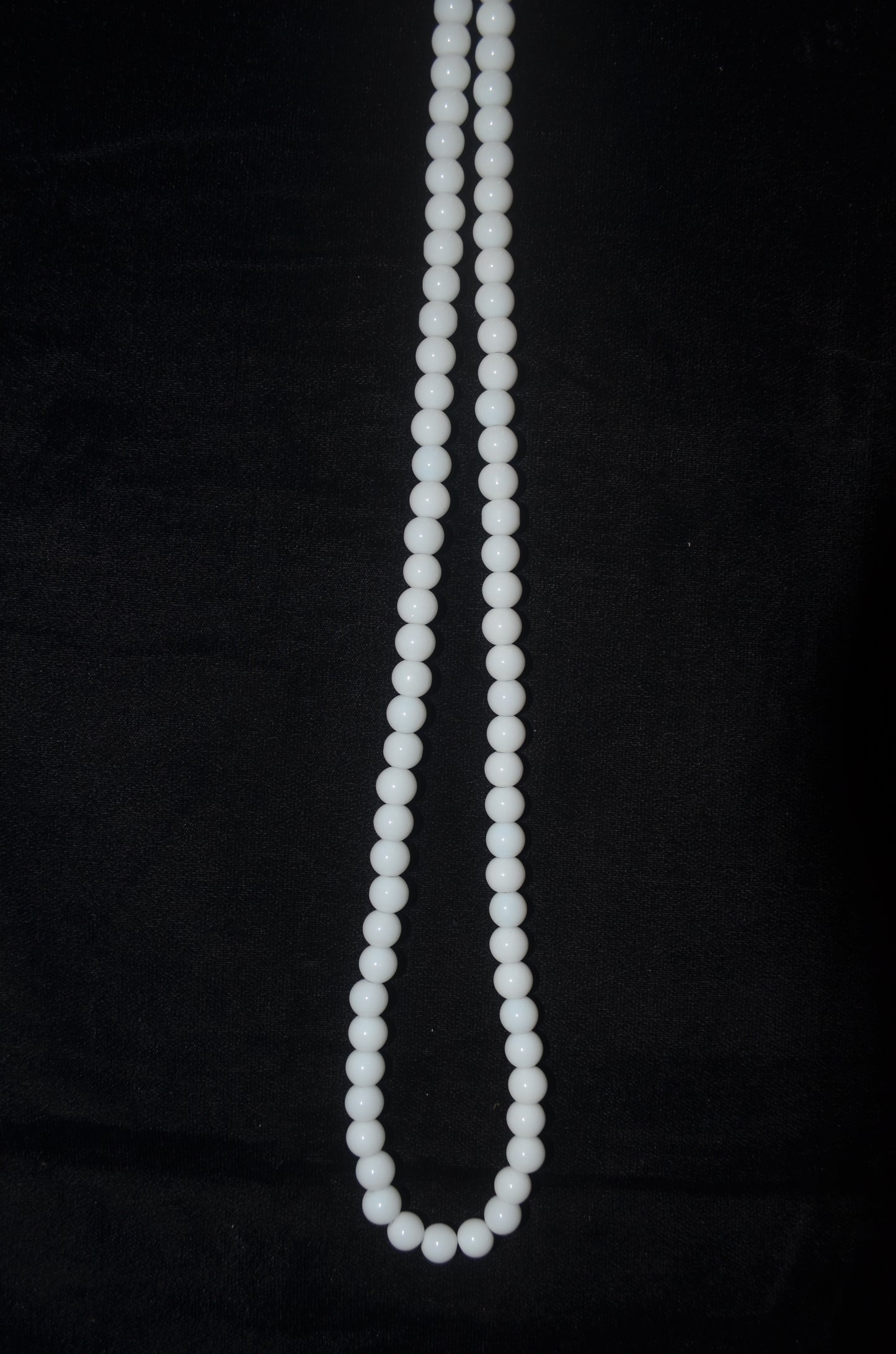 White glass beads 8 mm (Pack of 5)