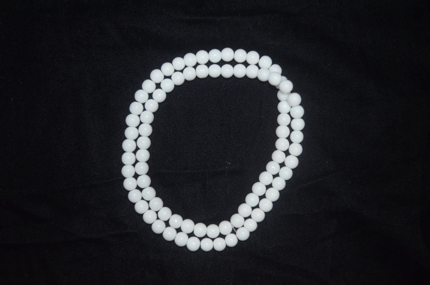 White glass beads 8 mm (Pack of 5)