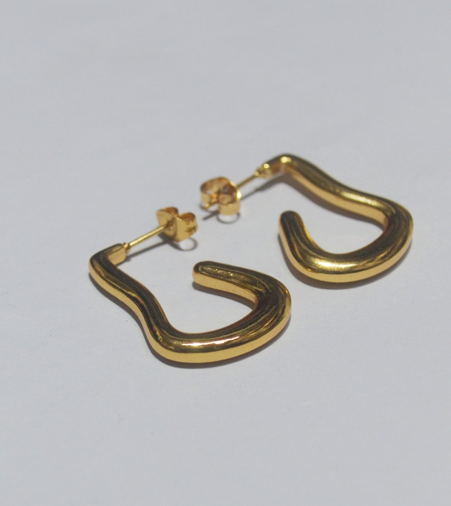 Anti Tarnish Gold-Tone Hook Design Earrings – Elegant New Lightweight