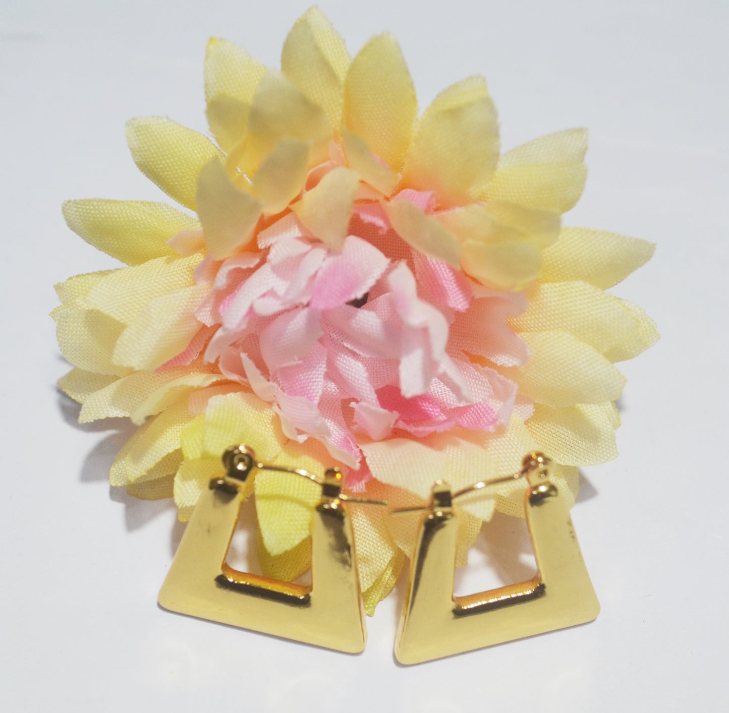 Stylish Gold Geometric Earrings with Anti-Tarnish Coating