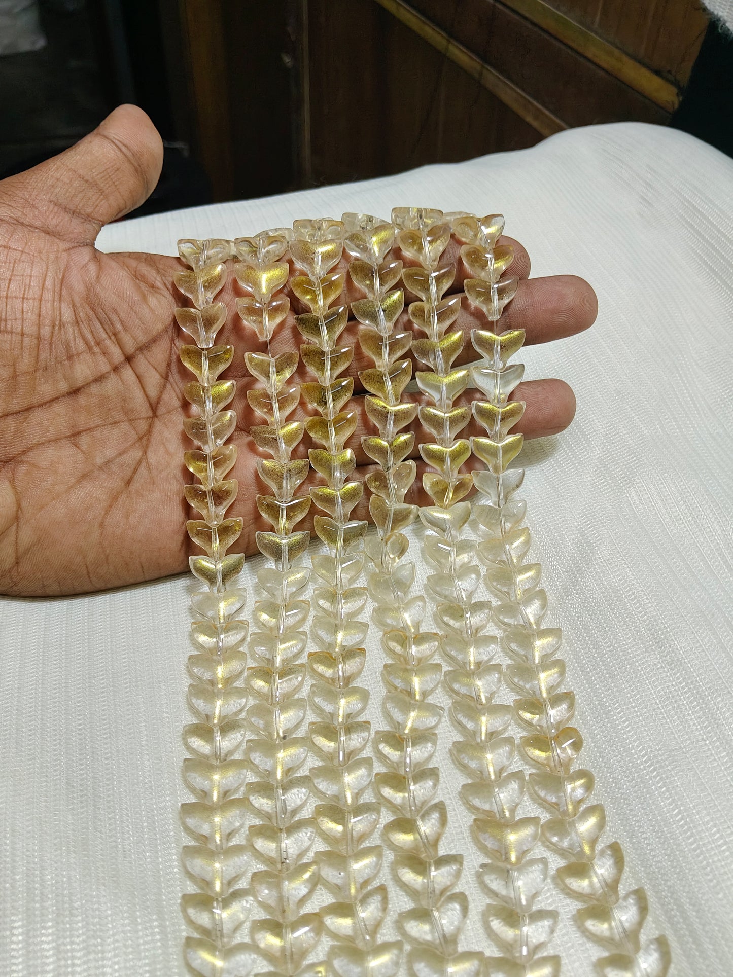 30 -Piece Dual Tone Fish Tail Beads | Clear & Brown Ocean Glass (Single Strings)