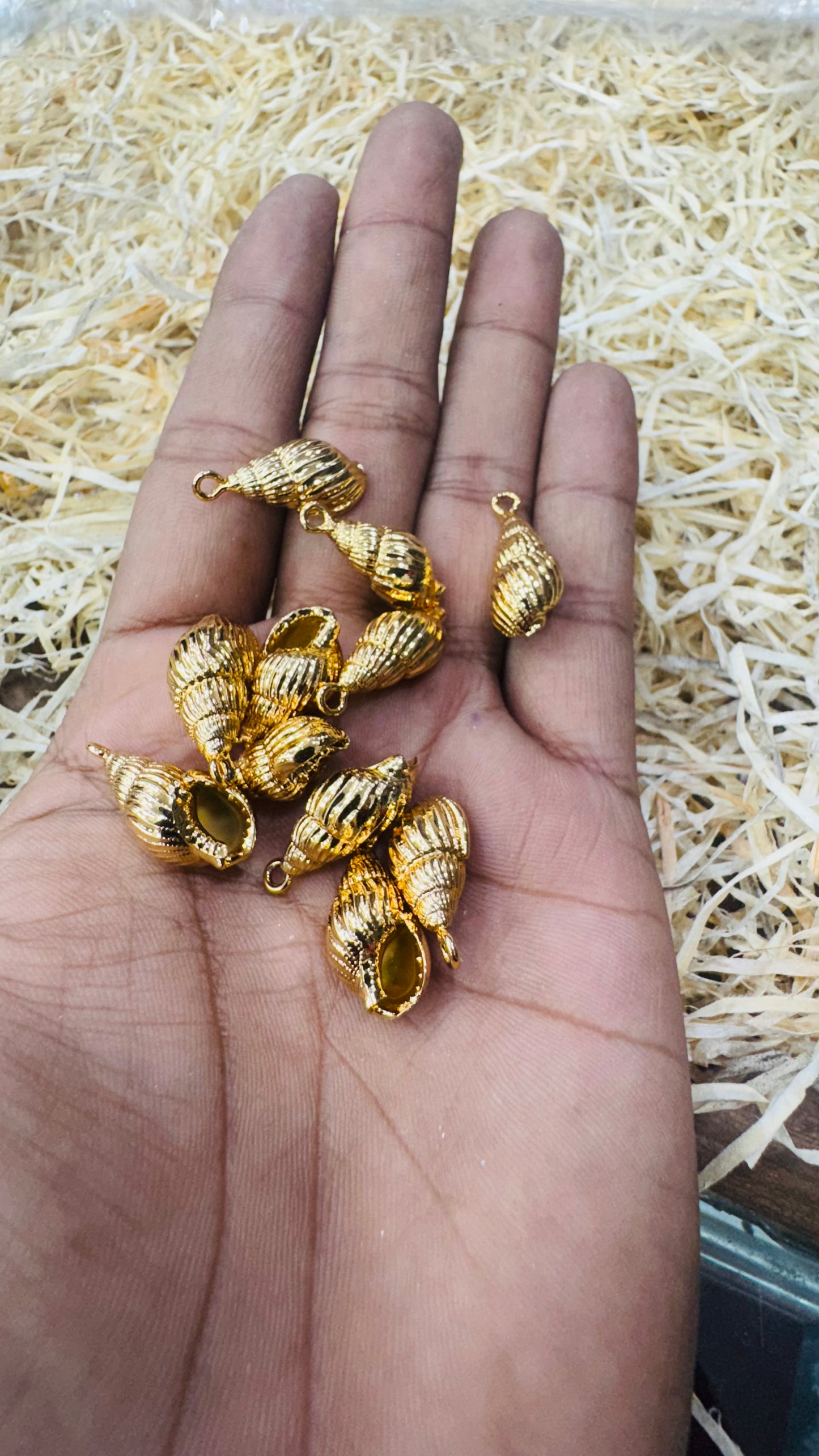 Gold Seashell, Natural Sea Shell Pendant