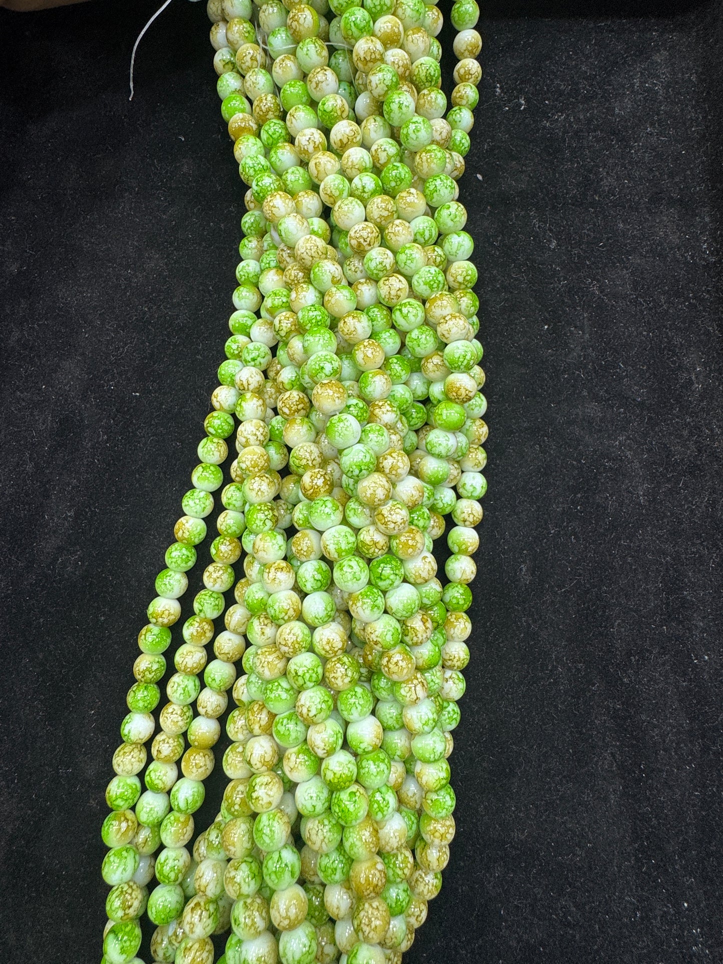 Glass Beads 8 mm Opeak