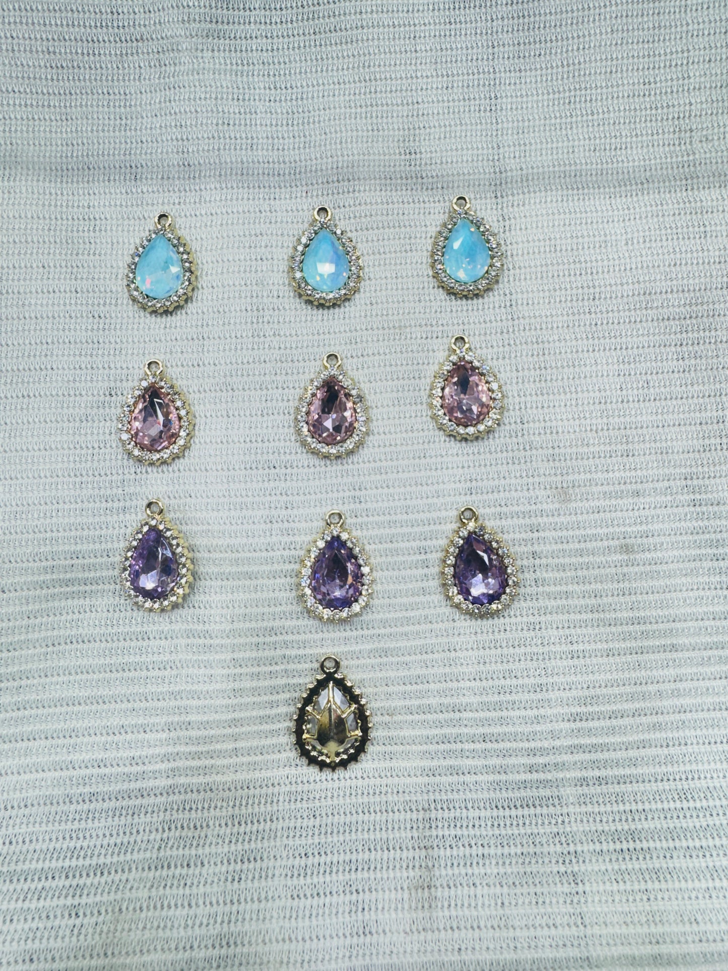 Anti Tarnish Drop Charms 20 Mm