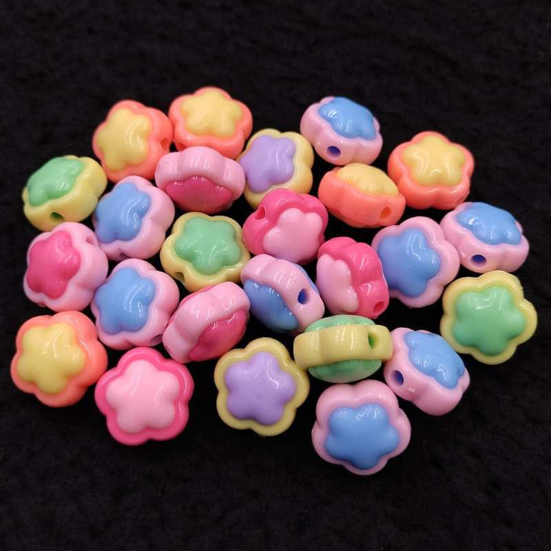 Plastic multi beads