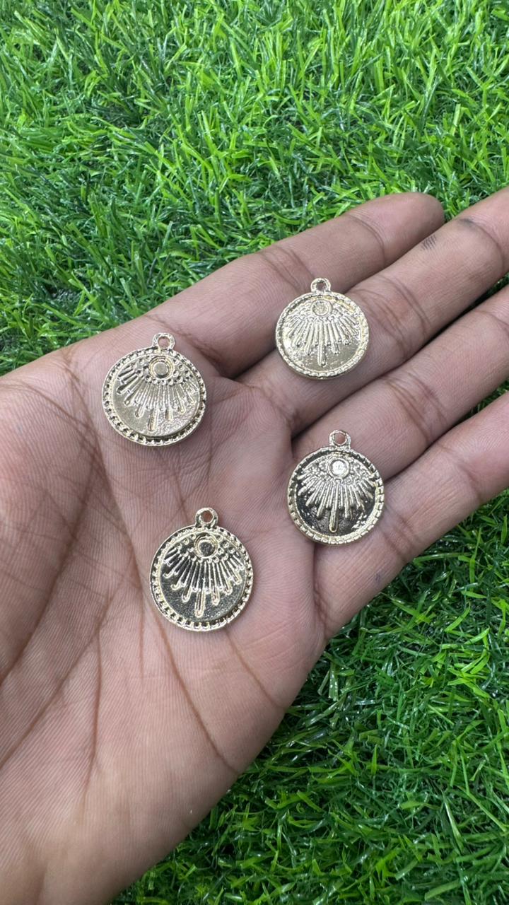 Vintage Gold Sunburst Medallion Charms - Pack of 5