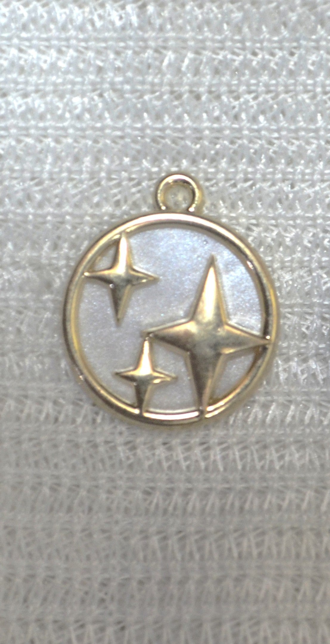 Anti-Tarnish Round star charm - Available in Gold & Silver