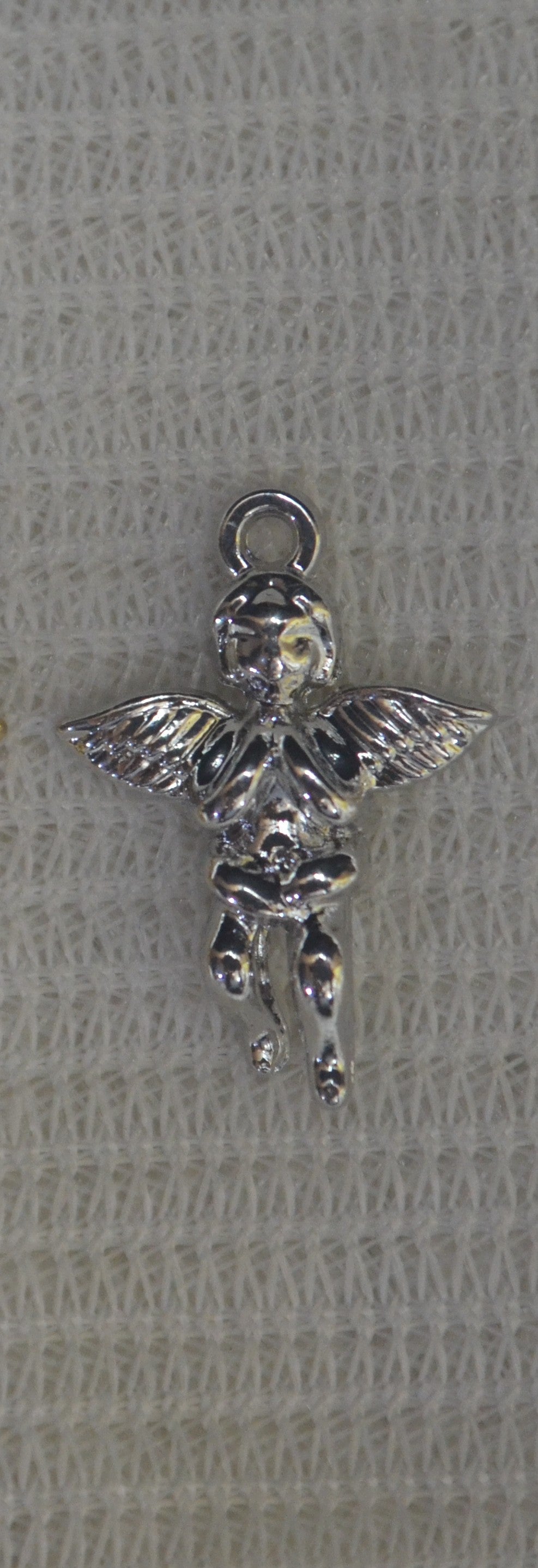 Anti-Tarnish lovely charm - Available in Gold & Silver