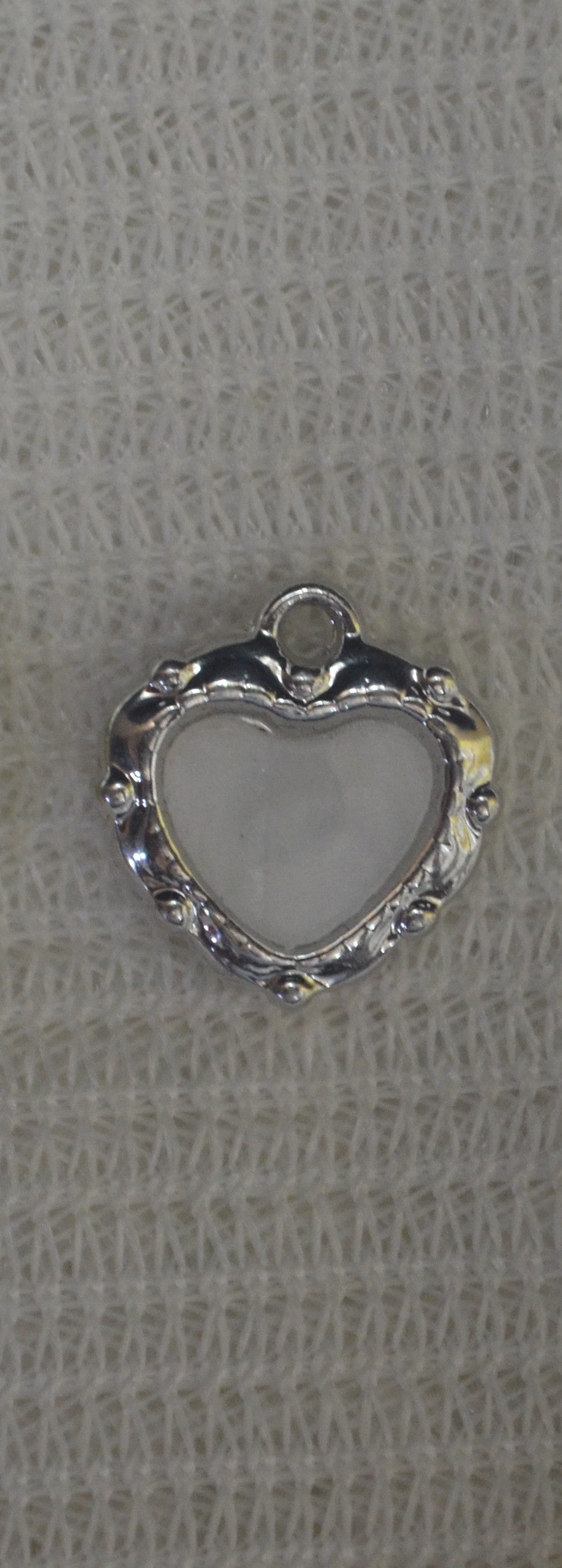 Anti-Tarnish lovable Heart charm - Available in Gold & Silver