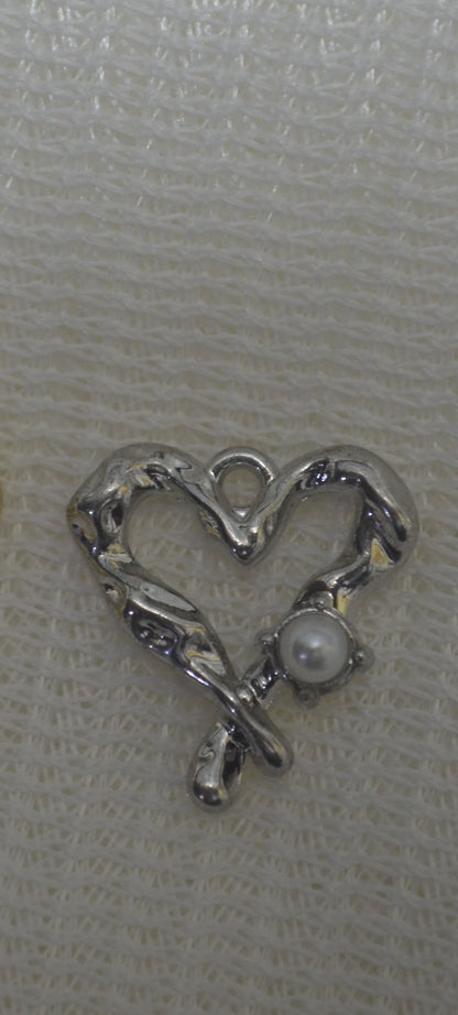 Anti-Tarnish heart charm - Available in Gold & Silver