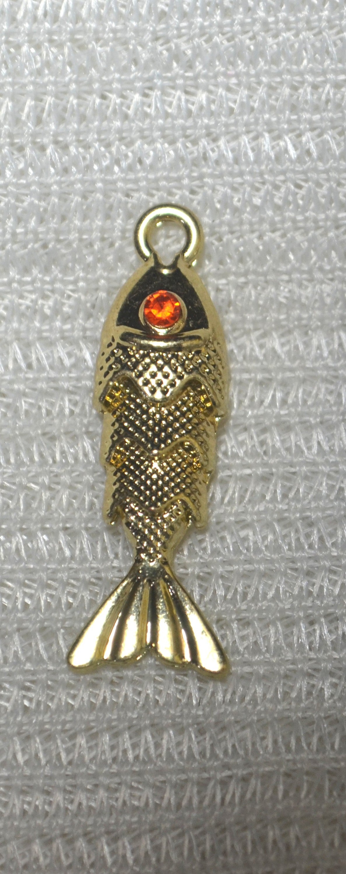 Anti-Tarnish Fish charm - Available in Gold & Silver