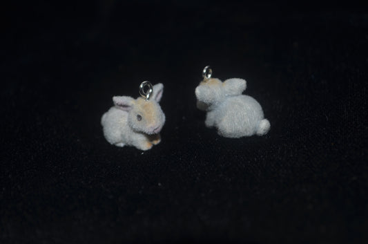 Creative Elegant Trendy Cut Phone Charms and pendant