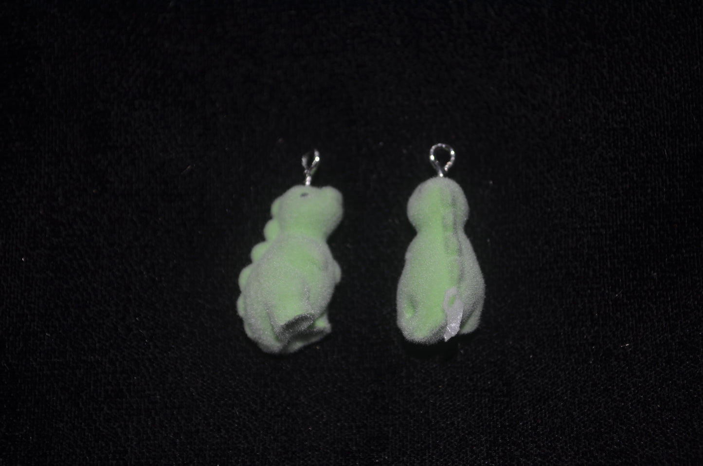 Creative Elegant Trendy Cut Phone Charms and pendant