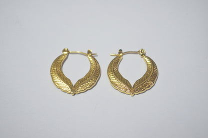 Anti Tarnish Vintage Feather Leaf Design Hoop Earrings