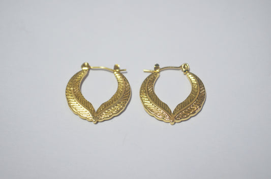 Anti Tarnish Vintage Feather Leaf Design Hoop Earrings
