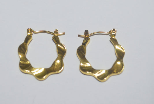 Anti Tarnish Wavy Sculptural Hoop Earrings