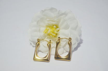 Anti Tarnish Sleek Modern Square Hoop Earrings