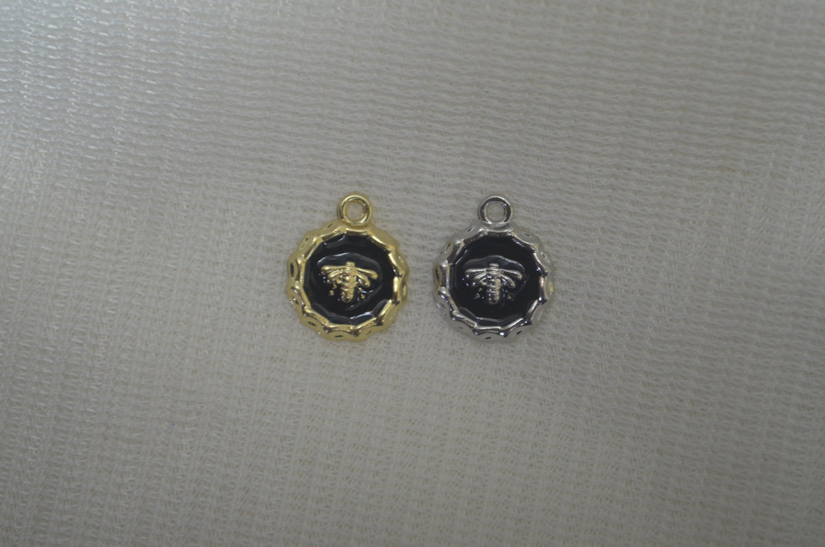 Anti-Tarnish Antique charm - Available in Gold & Silver