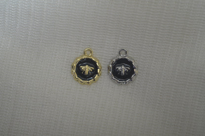 Anti-Tarnish Antique charm - Available in Gold & Silver