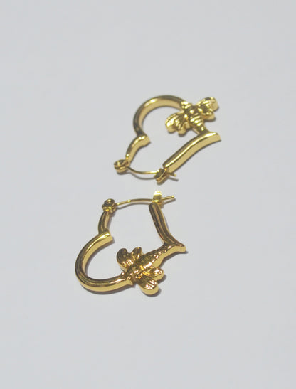 Elegant Gold Heart-Shaped Earrings with Butterfly Detailing - Anti Tarnish Earrings