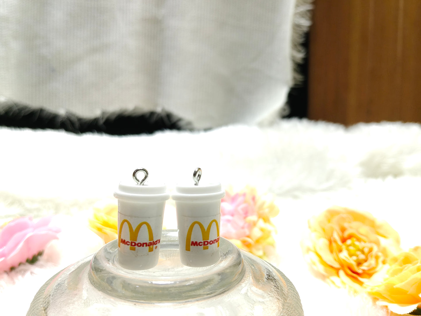 Mini Fast Food Drink Cup Charms comes in pack of 10
