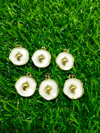 Anti-Tarnish Sea Shell Charms | Gold Conch Enamel Pendants