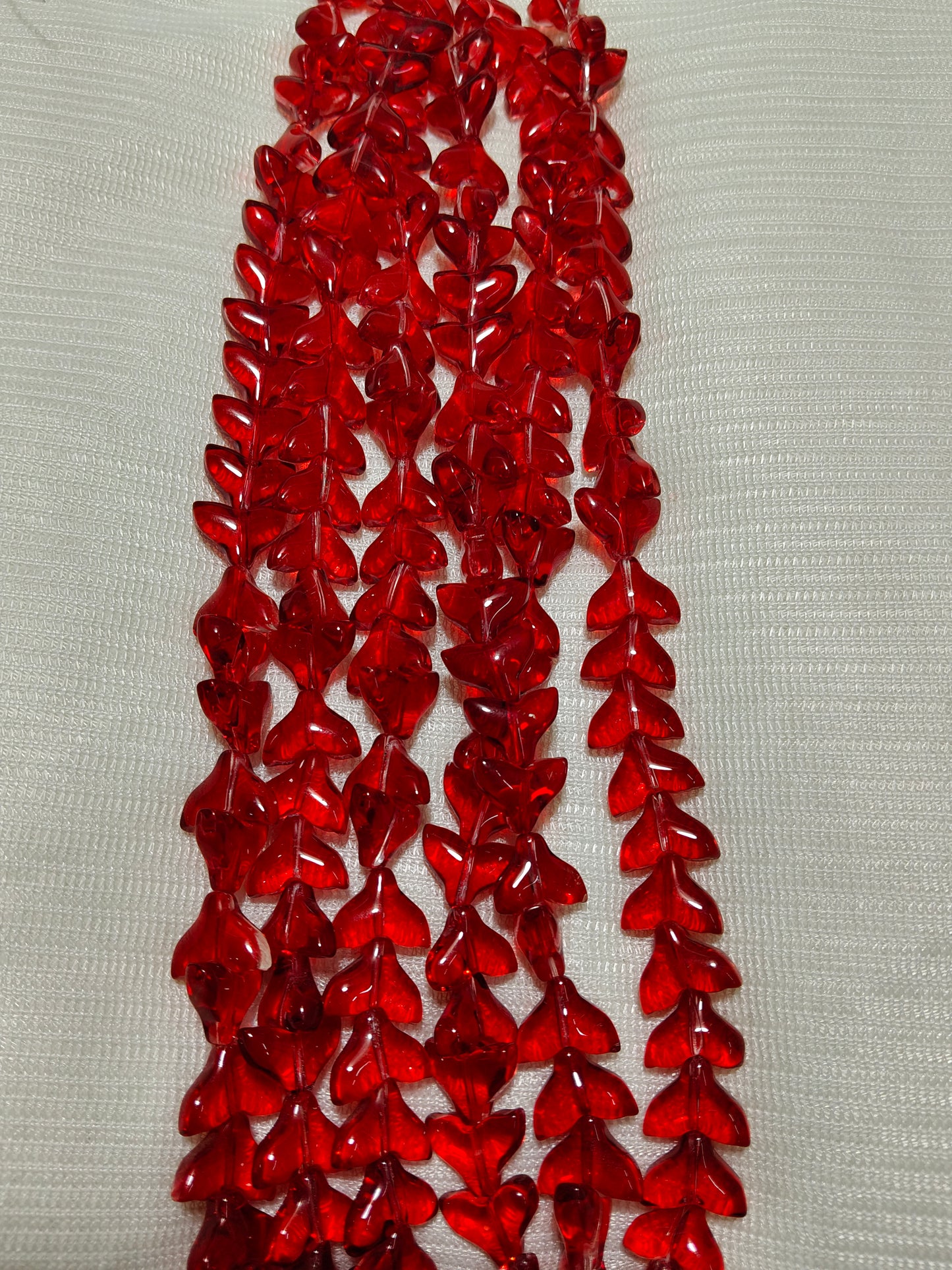 30-Piece Red Fish Tail Beads (Single Strings)