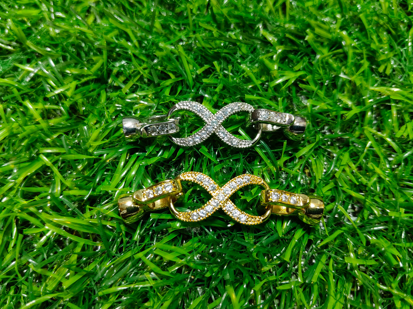 Anti-Tarnish Silver  infinity Look Charm - Gold & Silver Finish