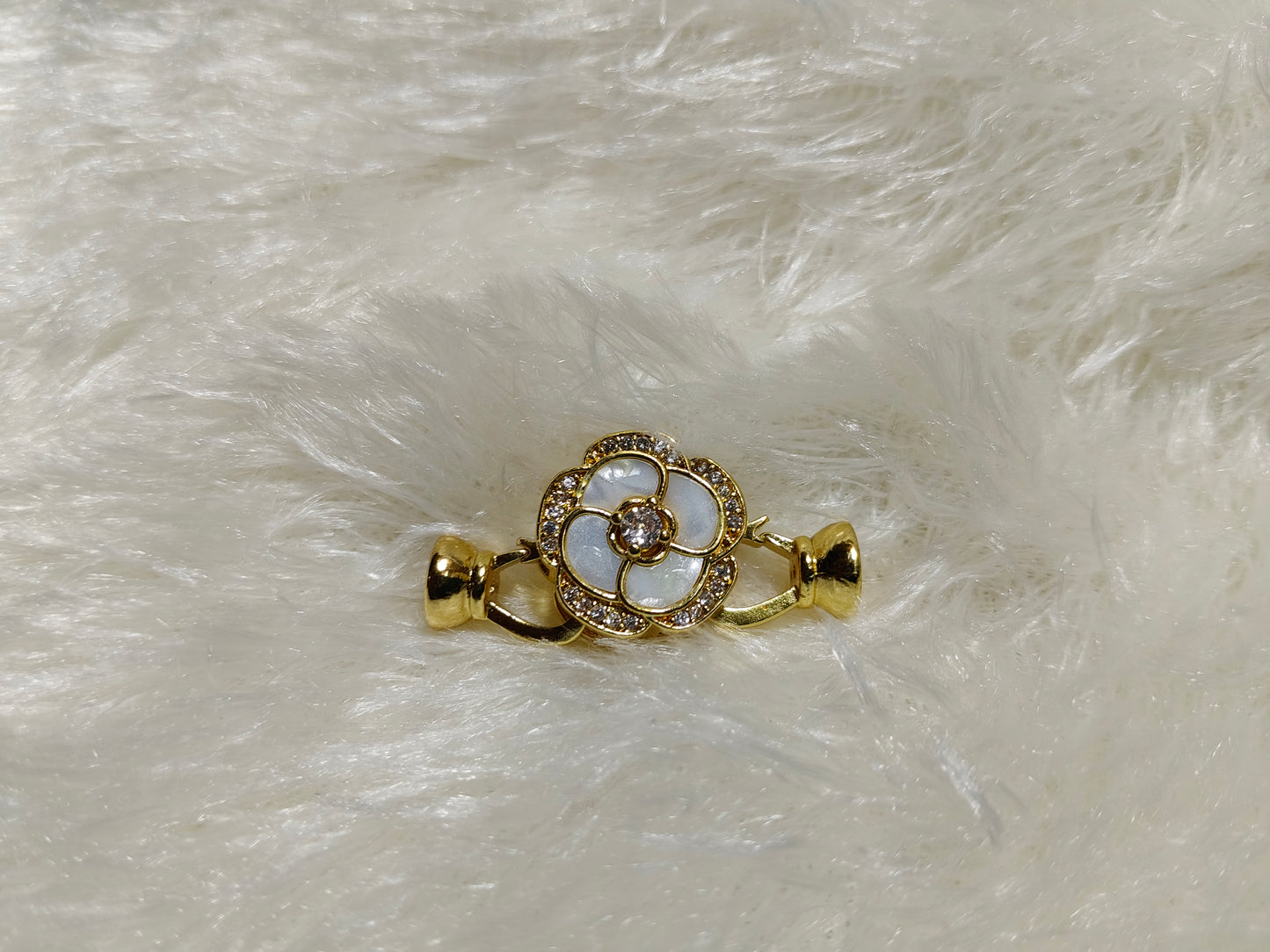 Blossom & Shine: Anti-Tarnish Floral Charm