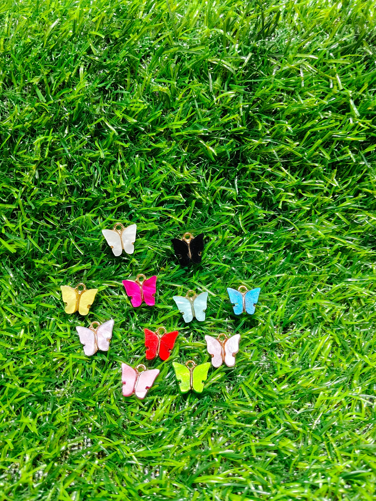 Pack of 100 Mixed Colour Butterfly Charms for Jewelry and DIY Crafts