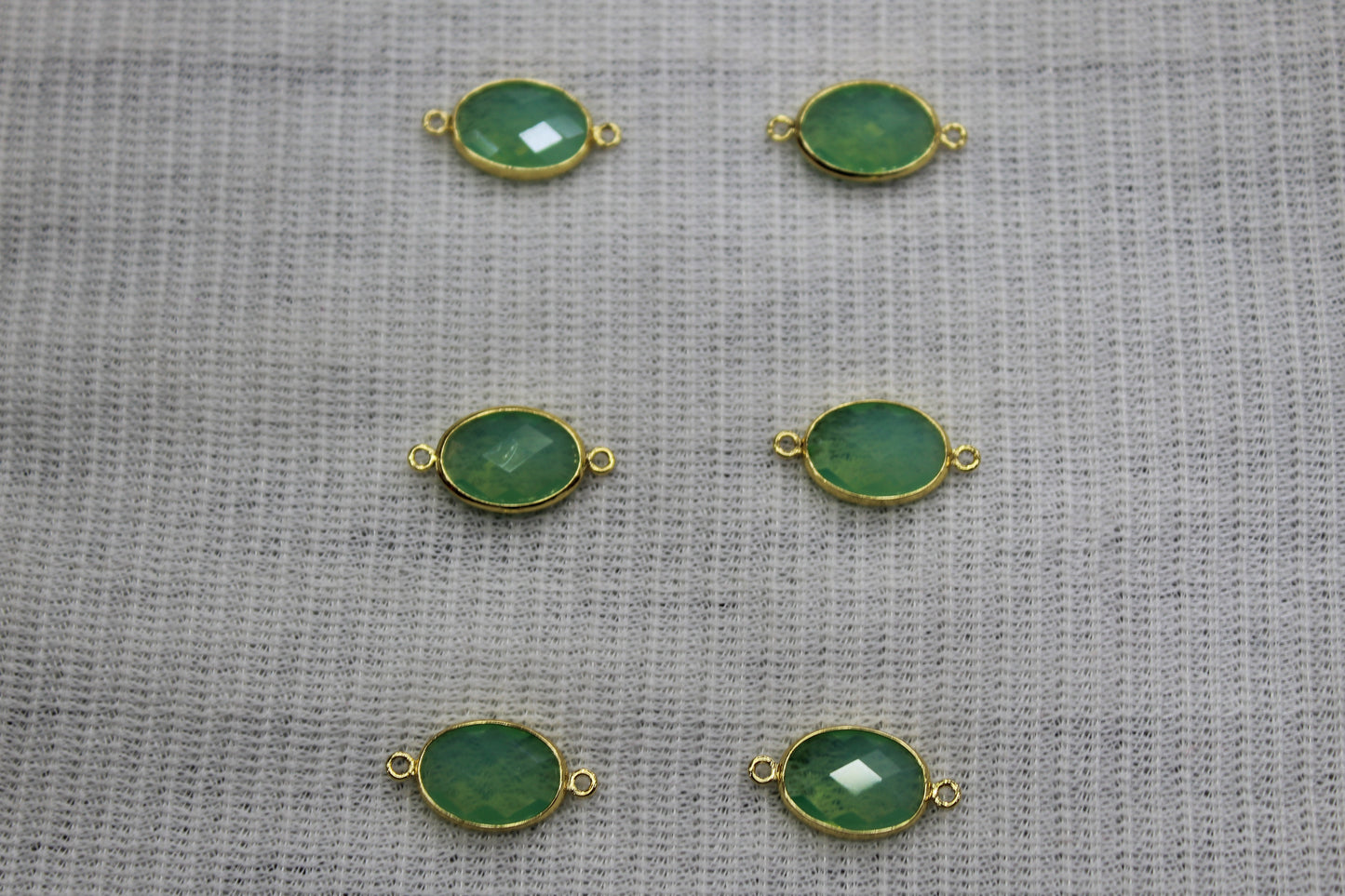 Connctor Oval Green  Charms Anti Tarnish