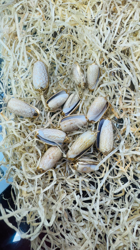 Gold Seashell, Natural Sea Shell Pendant