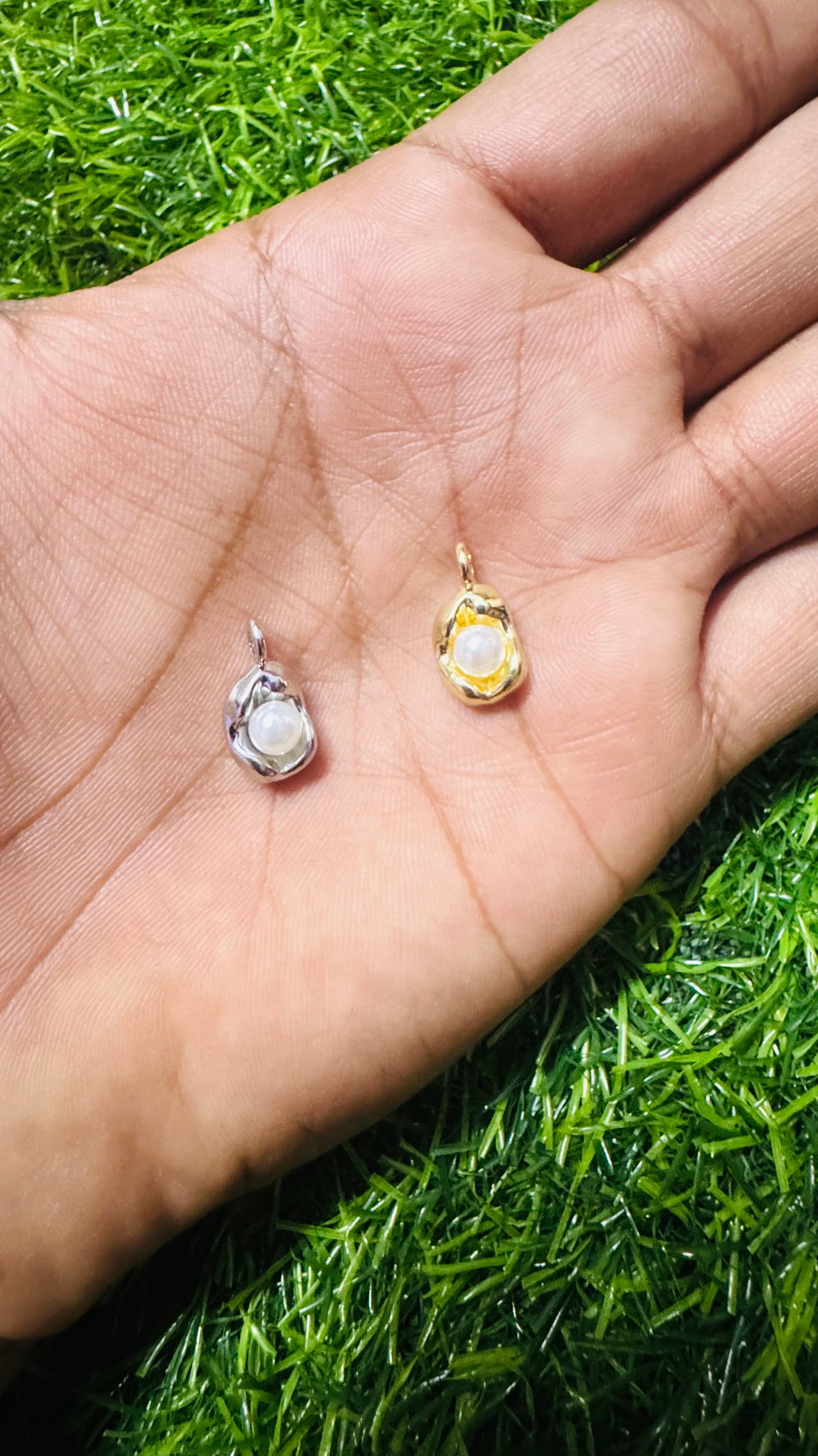 Anti-Tarnish charm - Available in Gold & Silver