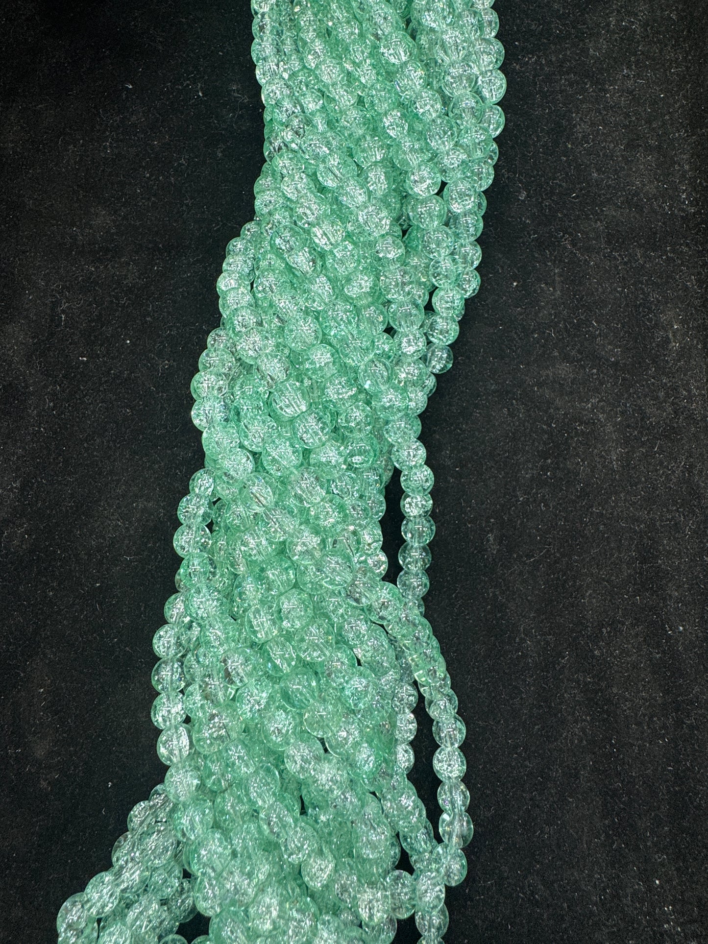 Crackle Glass Beads 8 mm  Pista Green Color
