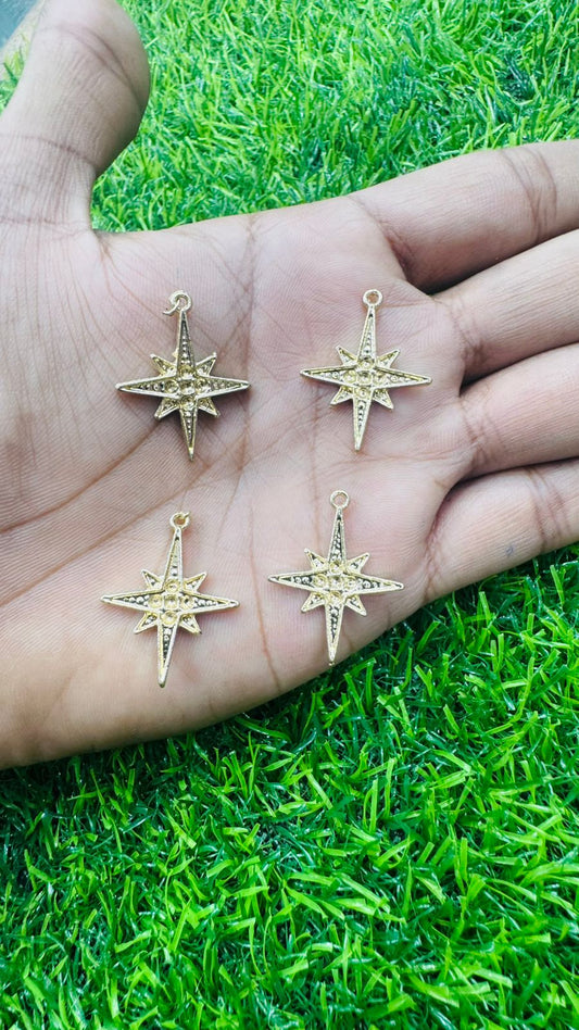 Detailed Gold Plated Starburst / Compass Rose Pendants (Pack of 5)