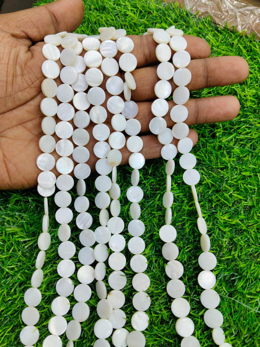 Elegant Natural White Mother of Pearl Flat Coin Beads