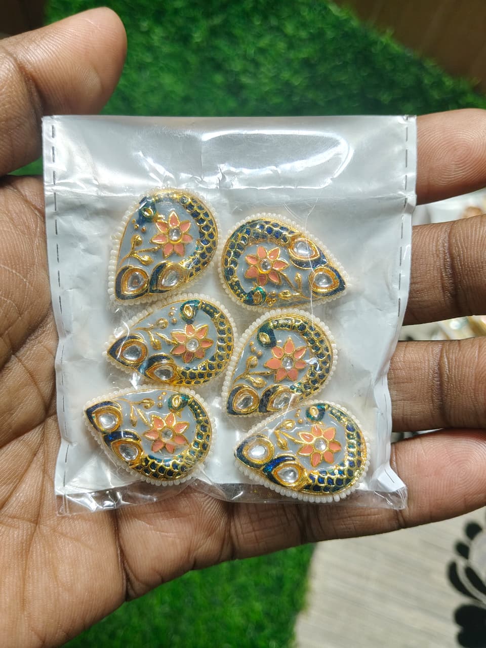 Kundan Enamel Tear Drop Beads – (Pack of 6)