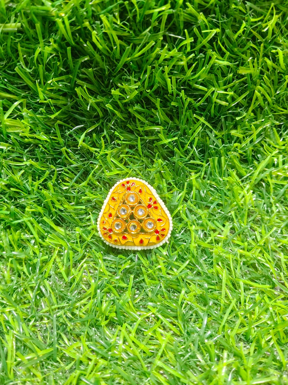 Yellow Triangle Kundan Beads for Jewelry Making and Crafting - (Pack Of 6)