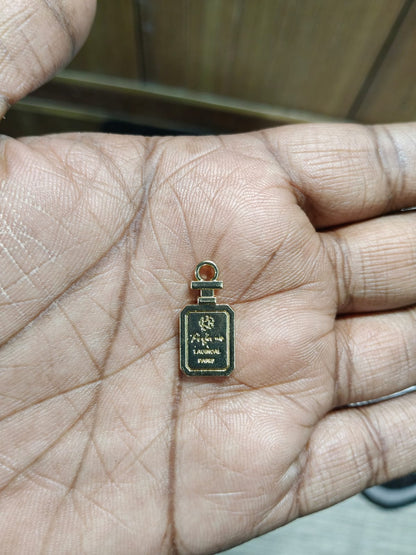 NAGNESHI Elegant Goldan Perfume Bottle Pendants Charms Metal Pendant for Jewelry Making