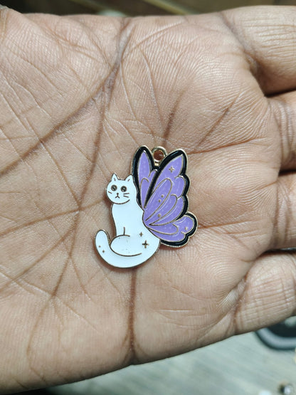 NAGNESHI White Fairy Cat Enamel Charm with Purple Butterfly Wings – Kawaii Magical Kitty Pendant for Jewelry Making – DIY Necklace, Bracelet & Keychain Supplies
