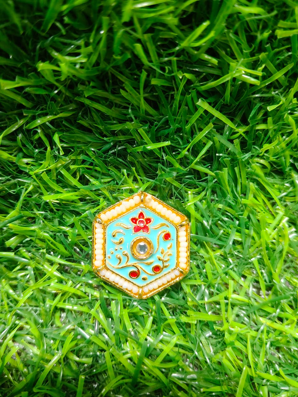 Kundan Enamel Hexagon Beads – (Pack of 12)