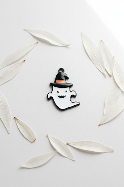 NAGNESHI Cute Smiling Ghost Enamel Charm – Happy Little Spooky Spirit Pendant for Jewelry Making – DIY Minimalist Halloween Supplies for Necklaces, Bracelets & Keychains